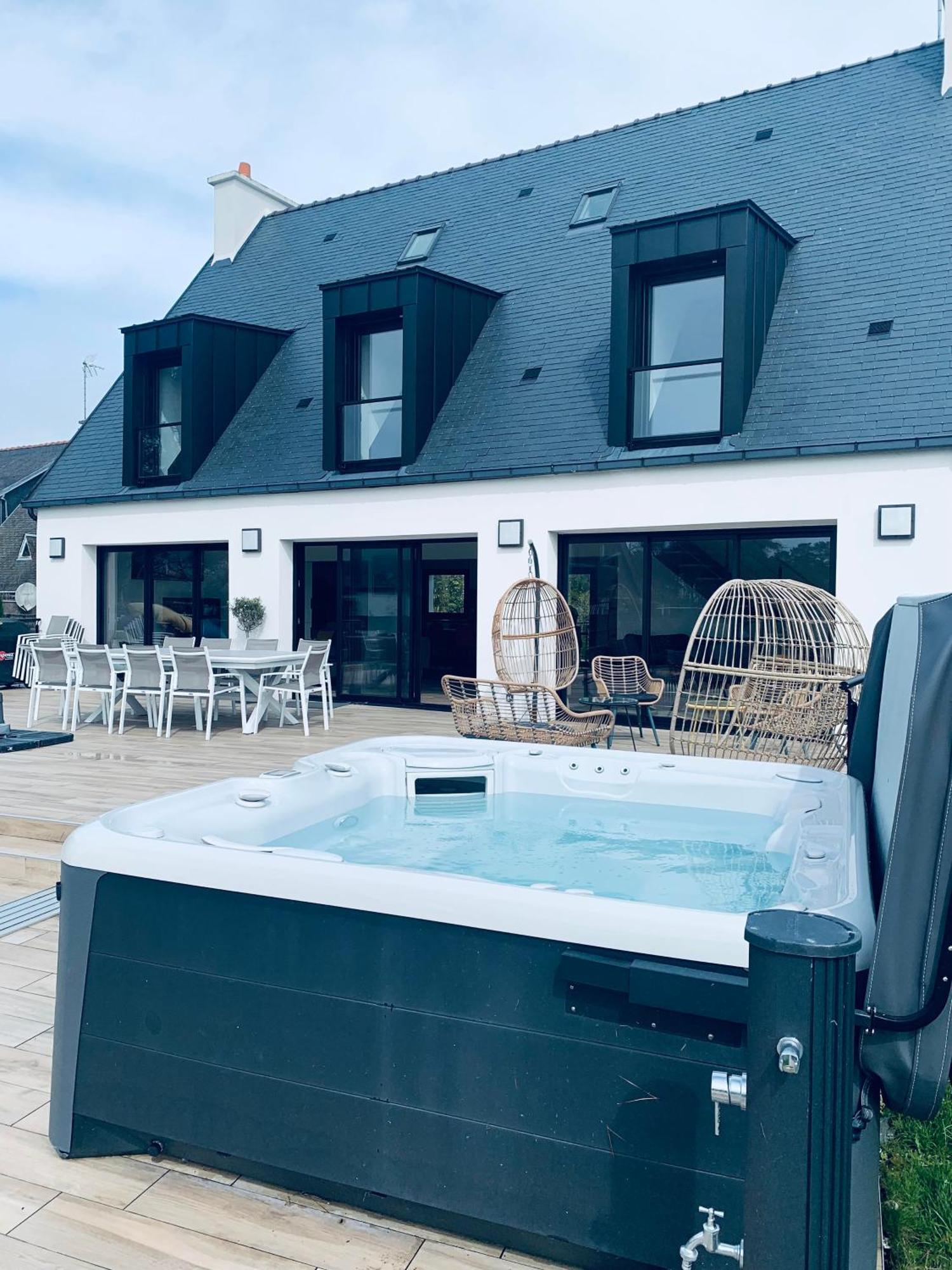 Superbe Villa Tout Confort Avec Piscine Chauffee Er Couverte Et Spa A 2 Pas De La Plage Fouesnant Eksteriør bilde